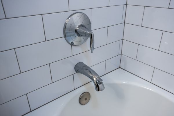 Tub Spout Replacement in Massillon